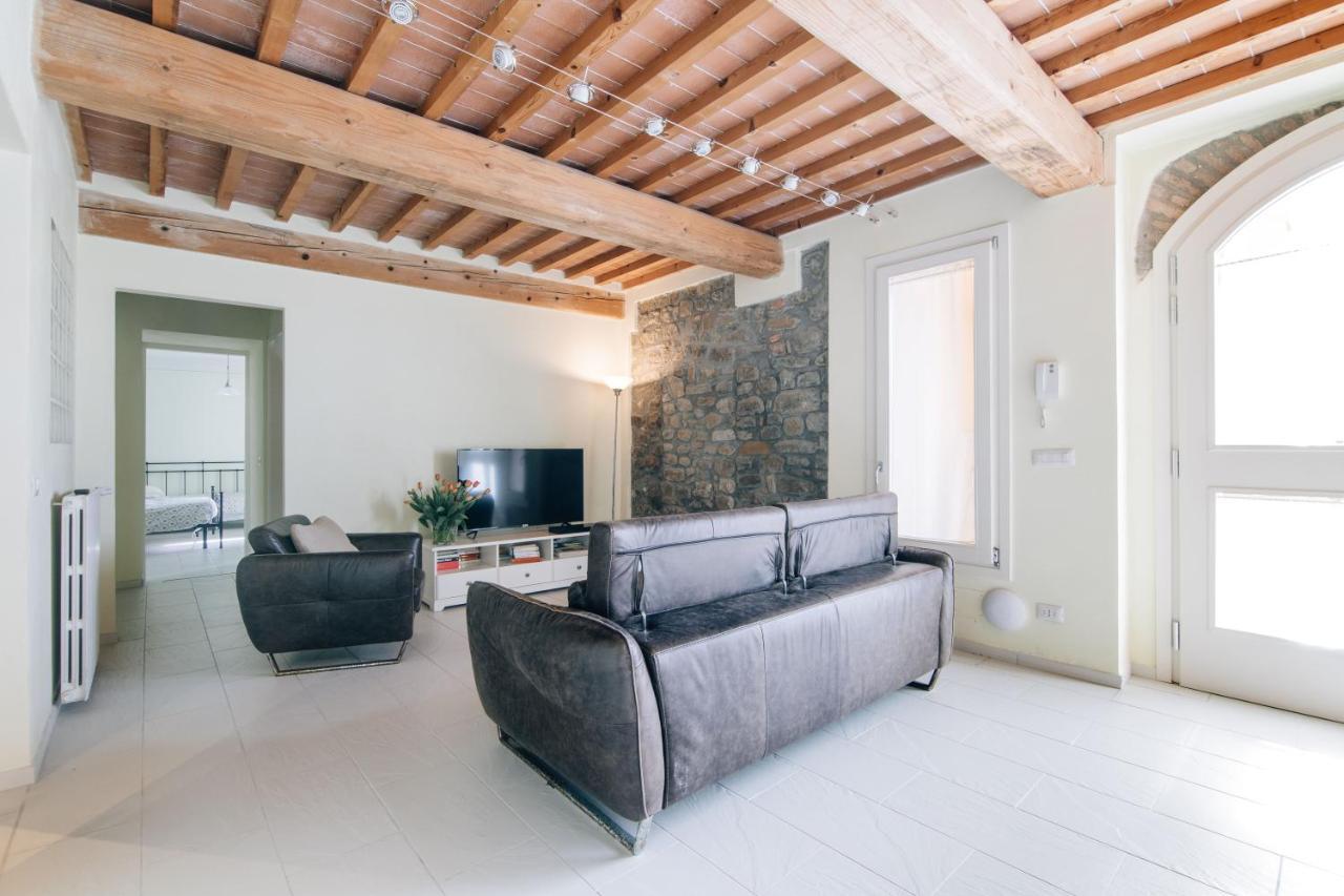 Holiday Home Il Borgo Degli Agrumi Uzzano Luaran gambar