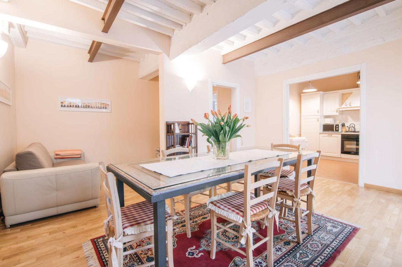 Holiday Home Il Borgo Degli Agrumi Uzzano Luaran gambar