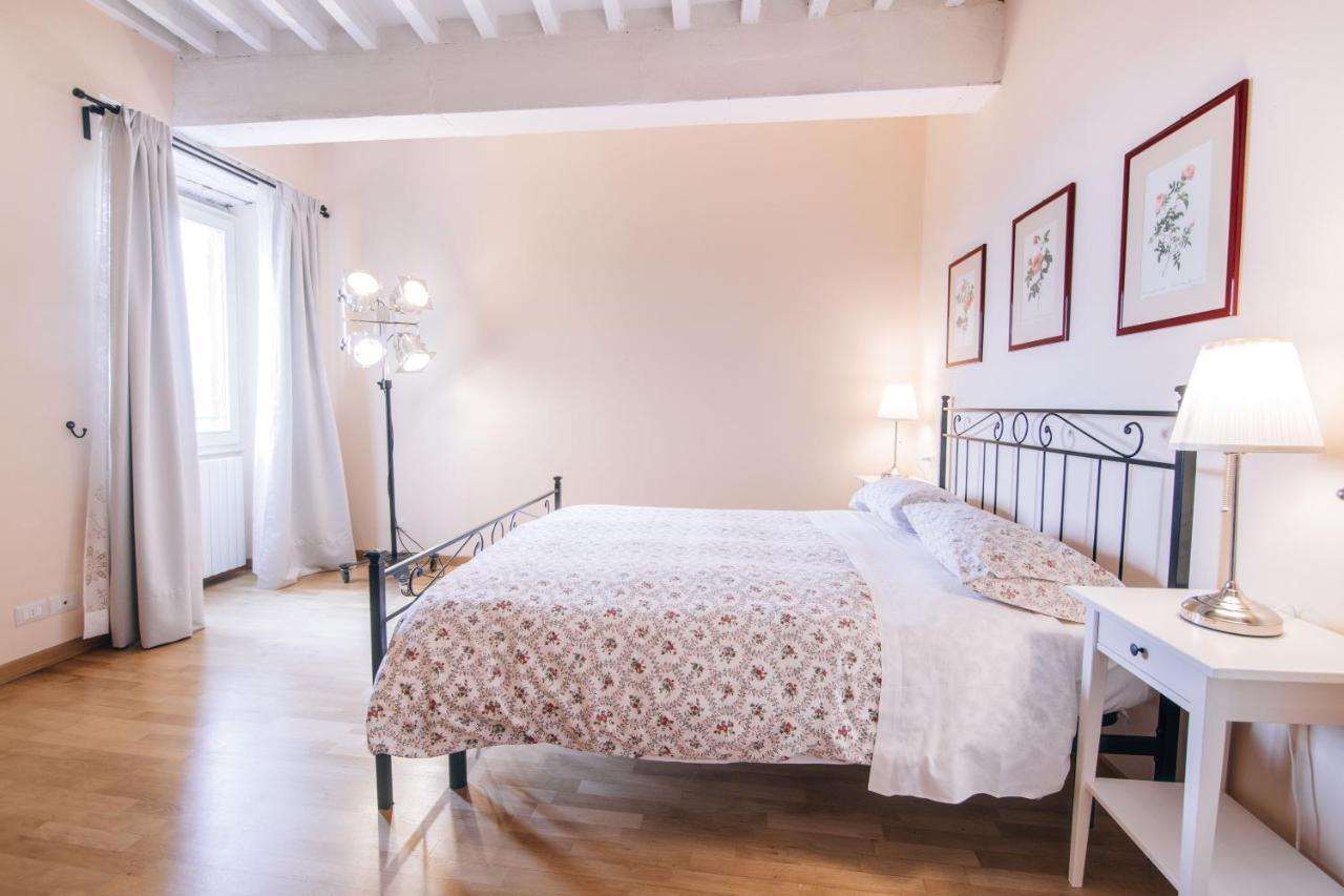 Holiday Home Il Borgo Degli Agrumi Uzzano Luaran gambar