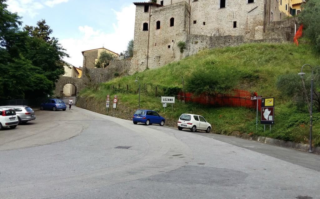 Holiday Home Il Borgo Degli Agrumi Uzzano Luaran gambar