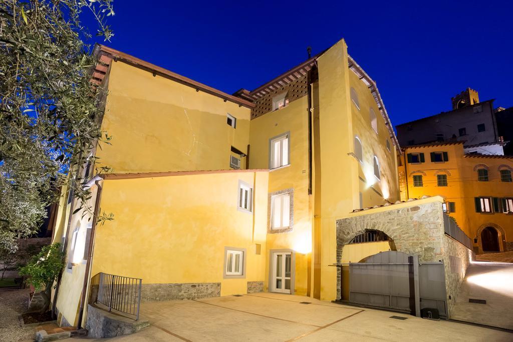 Holiday Home Il Borgo Degli Agrumi Uzzano Luaran gambar